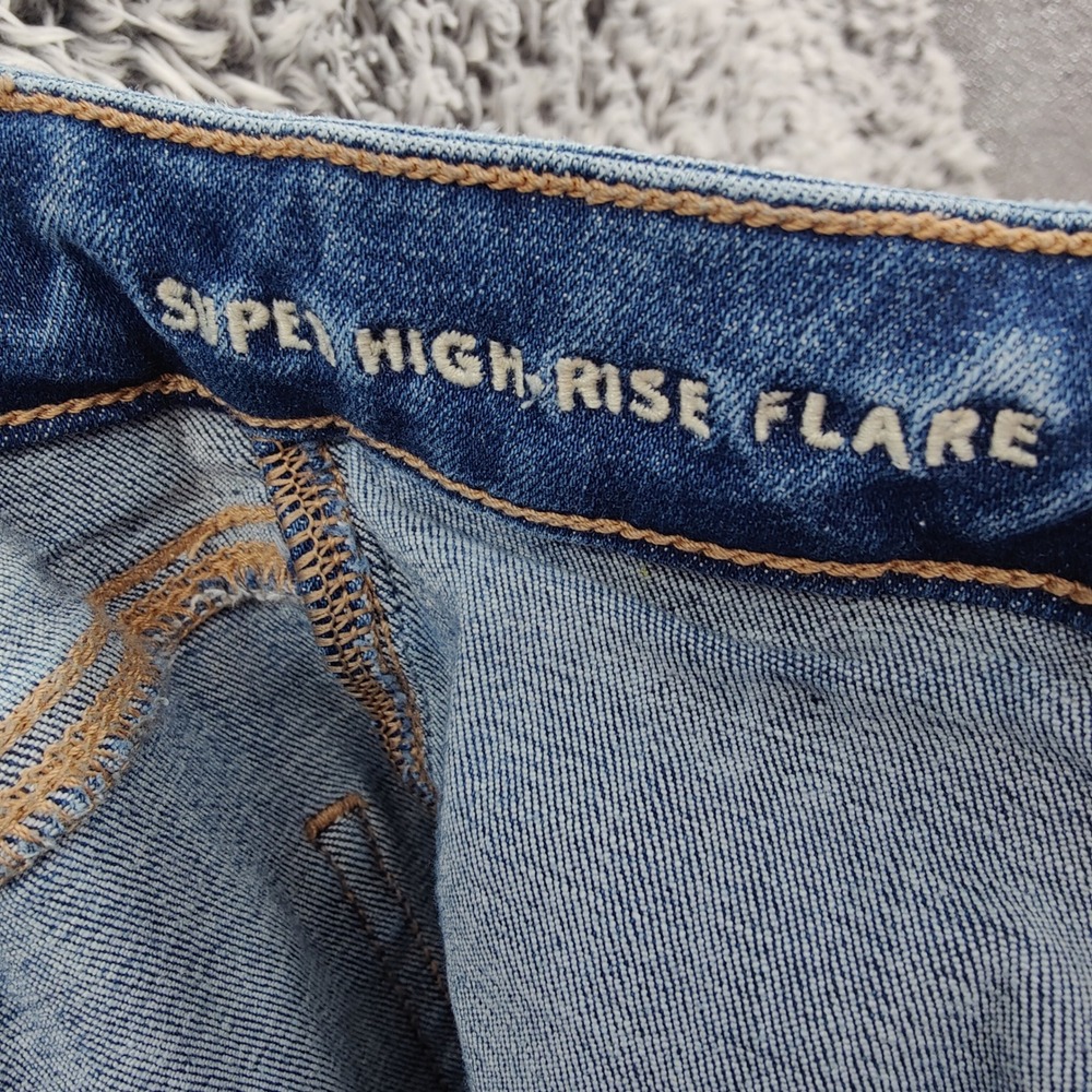 American Eagle Womens Super High Rise Flare Wide 70s Festival Retro Jeans 4 Blue - Picture 8 of 16